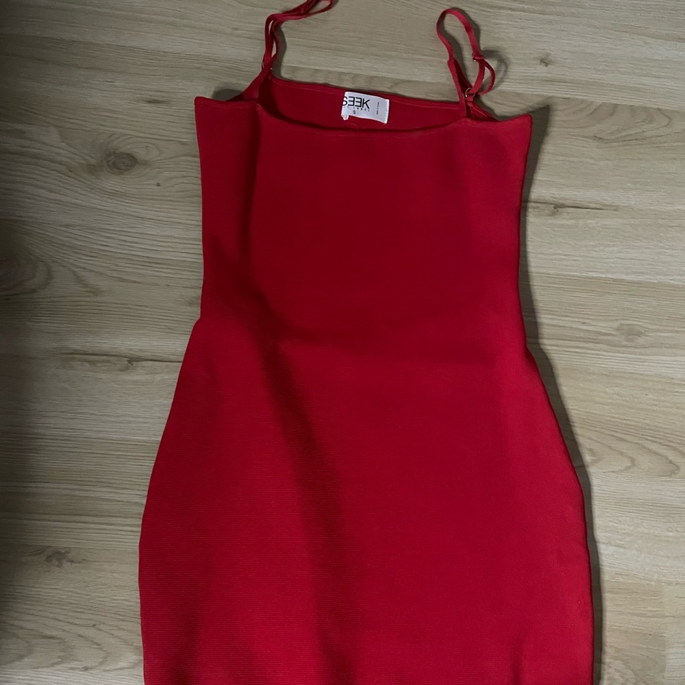 Seek red dress